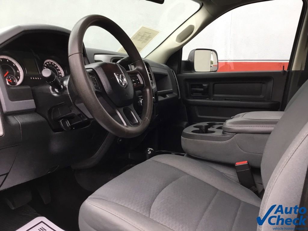 Used 2015 RAM 3500 Tradesman w/ Chrome Appearance Group image 28