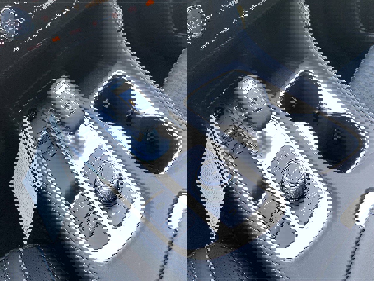 New 2026 INFINITI QX60 Autograph image 21