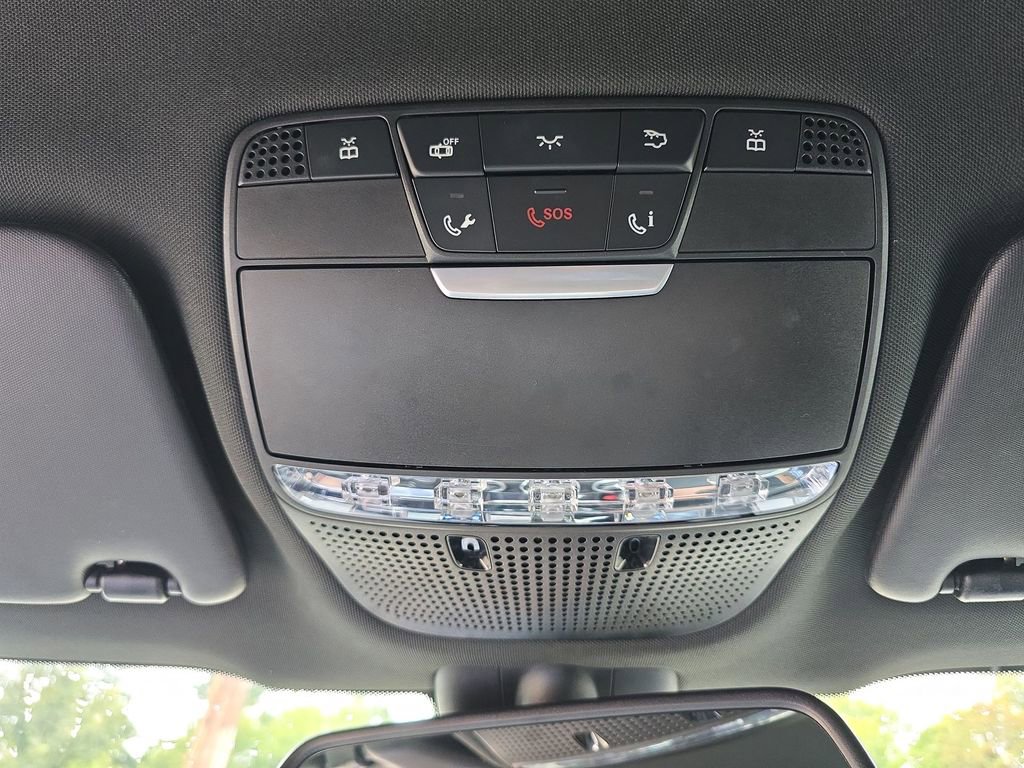 Used 2019 Mercedes-Benz GLC 300 4MATIC image 21