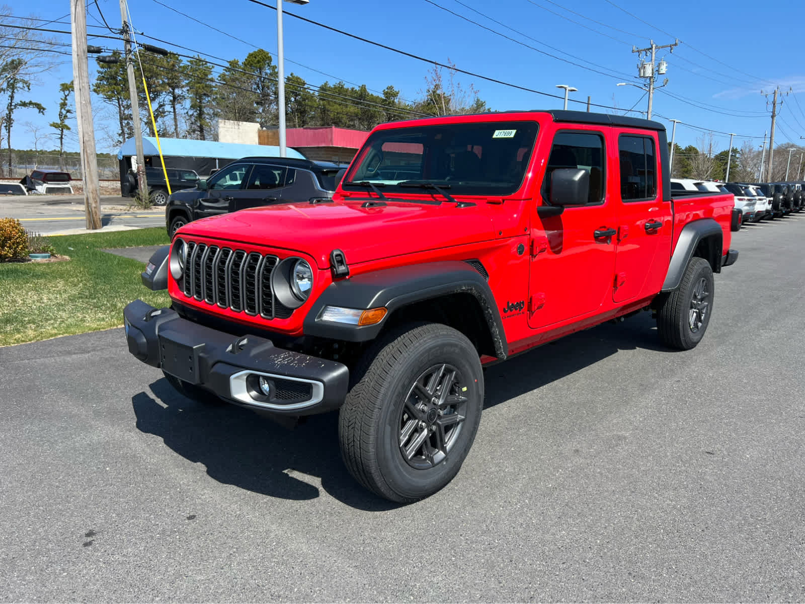 New 2025 Jeep Gladiator Sport image 3
