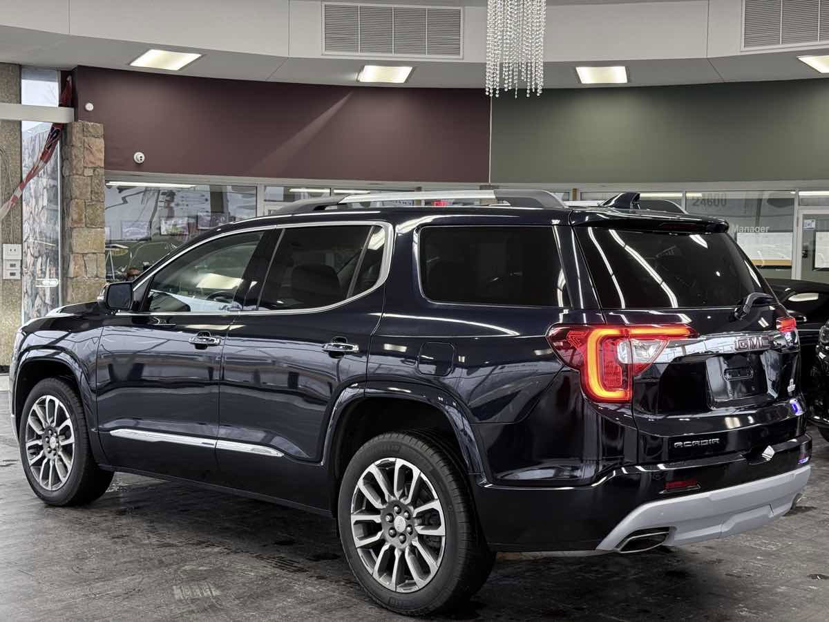 Used 2021 GMC Acadia Denali w/ Trailering Package FWD image 10