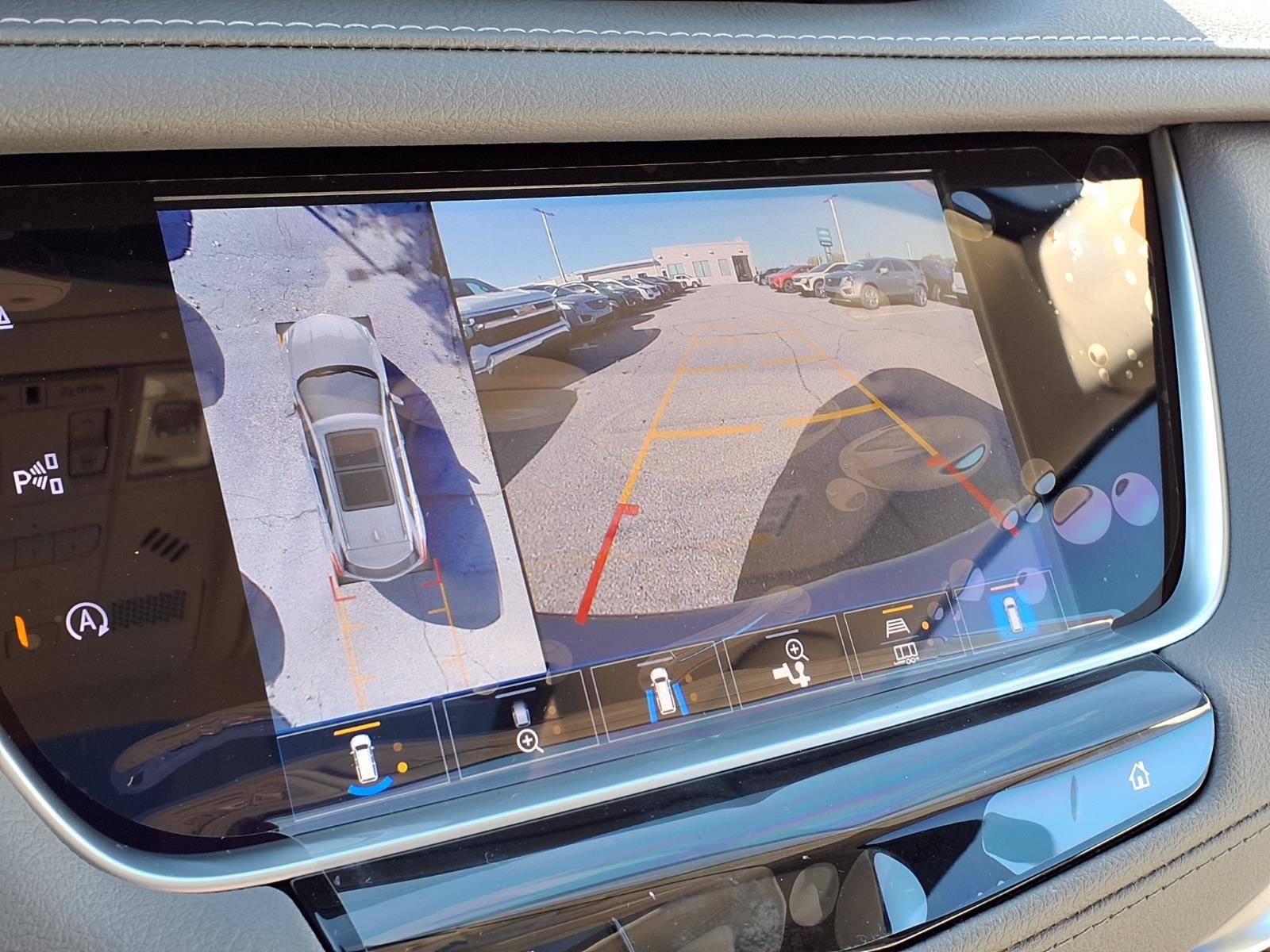 New 2026 Cadillac XT5 Premium Luxury w/ Driver Assist Package AWD/4WD image 19