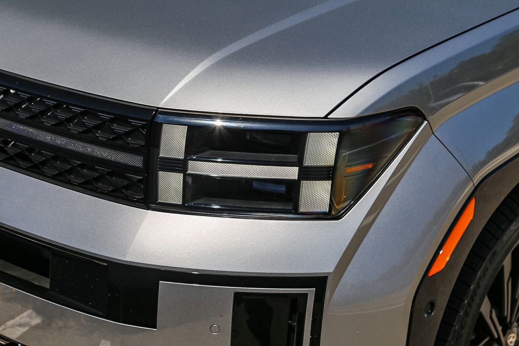 New 2025 Hyundai Santa Fe Calligraphy image 10