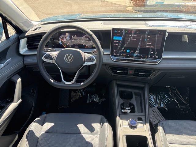 New 2026 Volkswagen Tiguan SE image 9