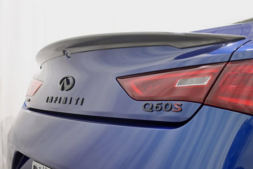 Used 2019 INFINITI Q60 Red Sport 400 w/ Proactive Package AWD/4WD image 13