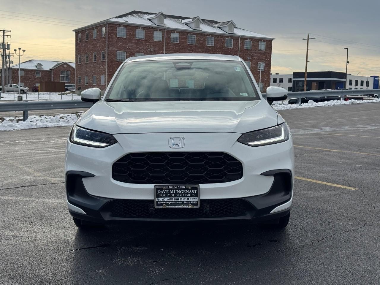 Used 2023 Honda HR-V LX image 9