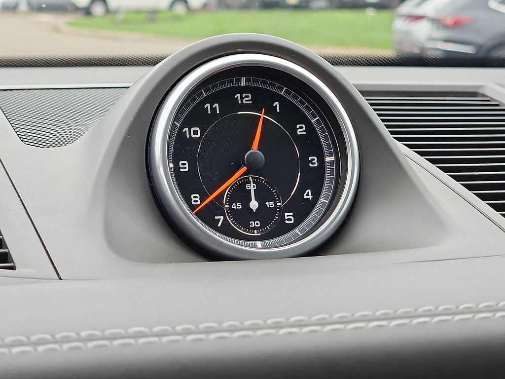 Used 2018 Porsche Macan Turbo image 23