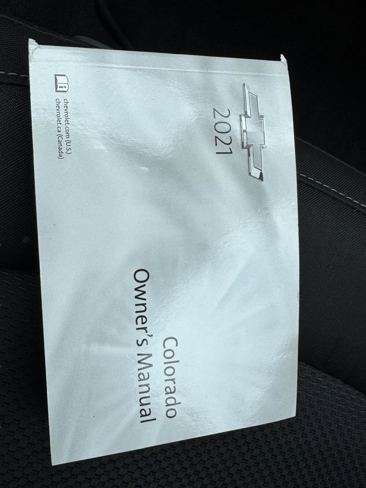 Used 2021 Chevrolet Colorado LT w/ LT Convenience Package image 27