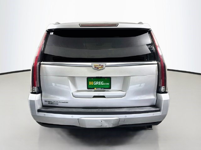 Used 2020 Cadillac Escalade Premium Luxury RWD image 8