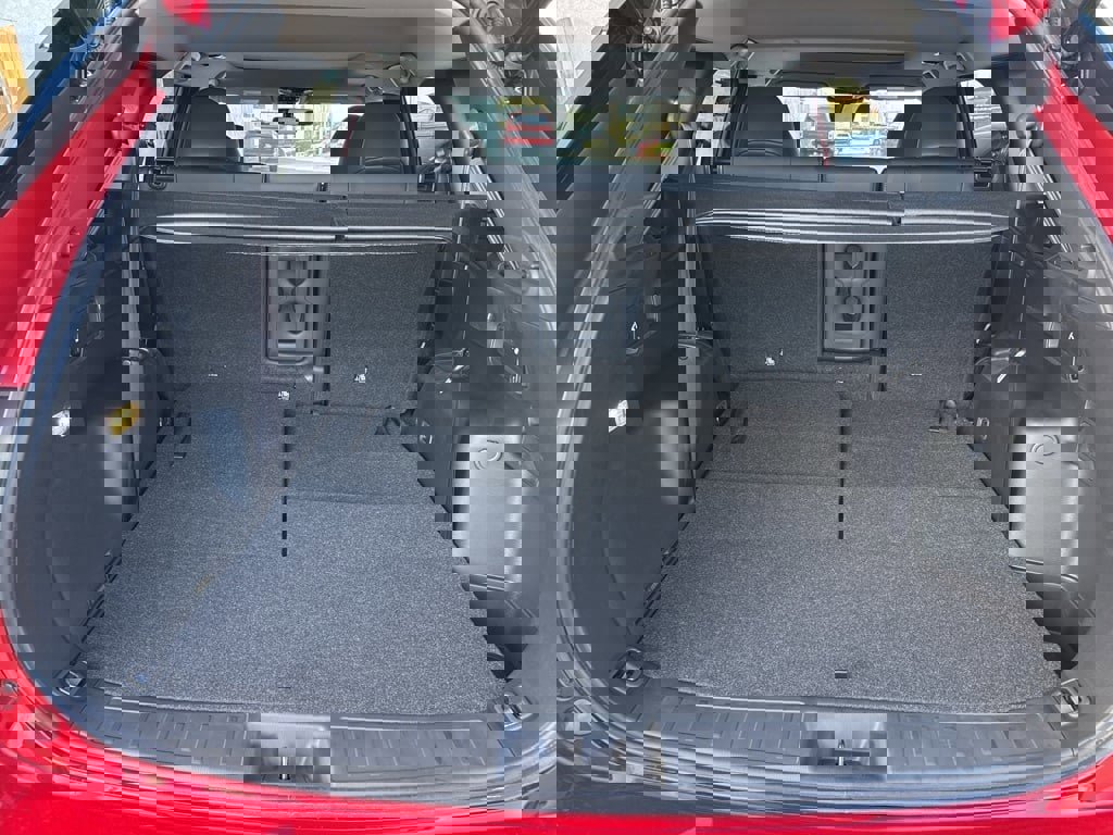 New 2025 Mitsubishi Outlander SE image 28