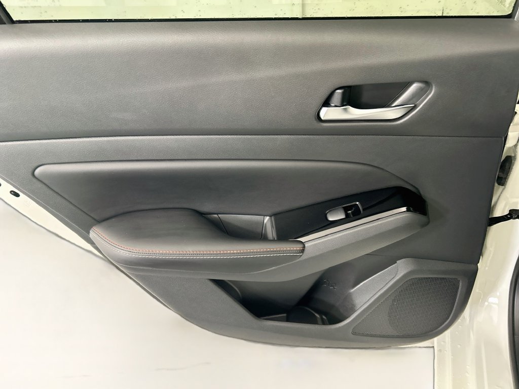 Used 2023 Nissan Altima 2.5 SR w/ SR Premium Package FWD image 25