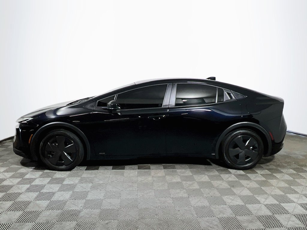 Certified 2026 Toyota Prius LE AWD/4WD image 4
