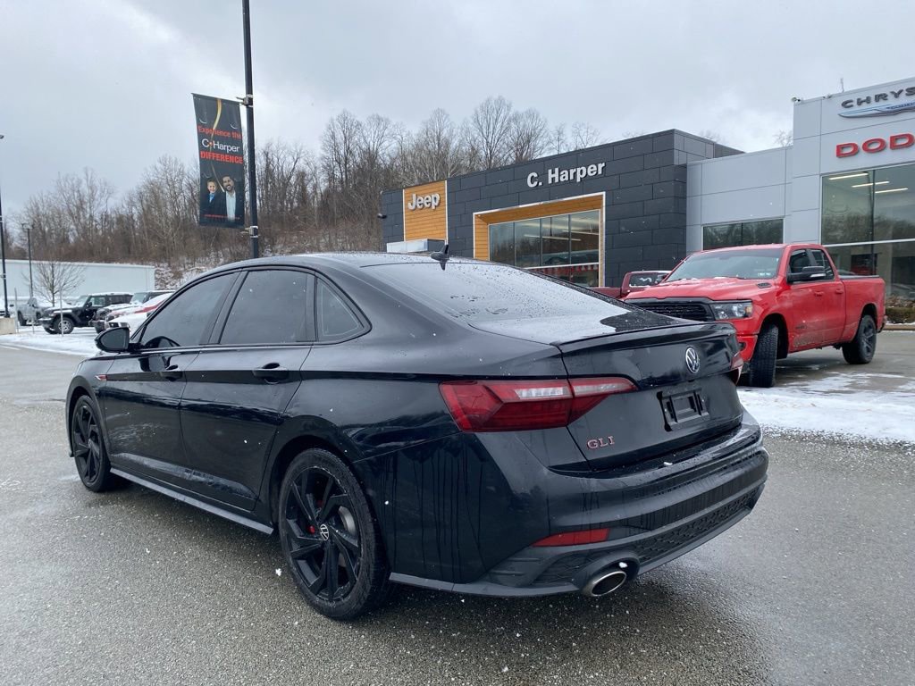 Used 2023 Volkswagen Jetta GLI Autobahn w/ GLI Black Package image 4