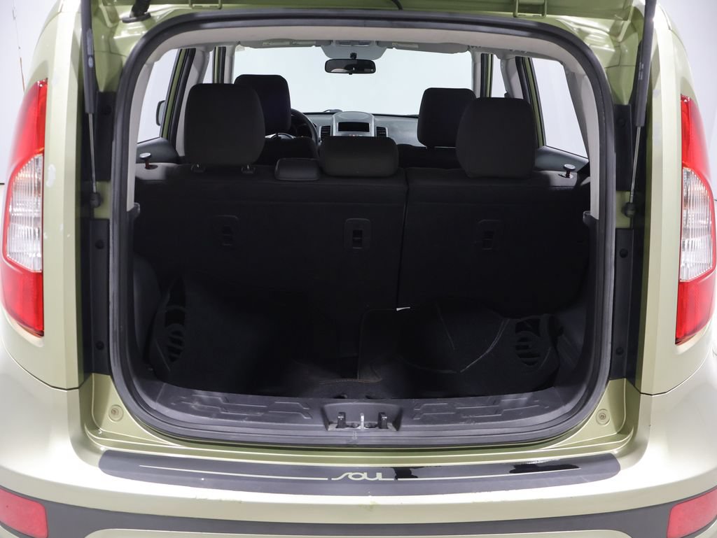 Used 2012 Kia Soul FWD image 4