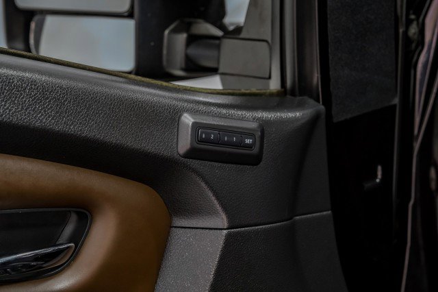 Used 2016 Nissan Titan Platinum Reserve AWD/4WD image 47