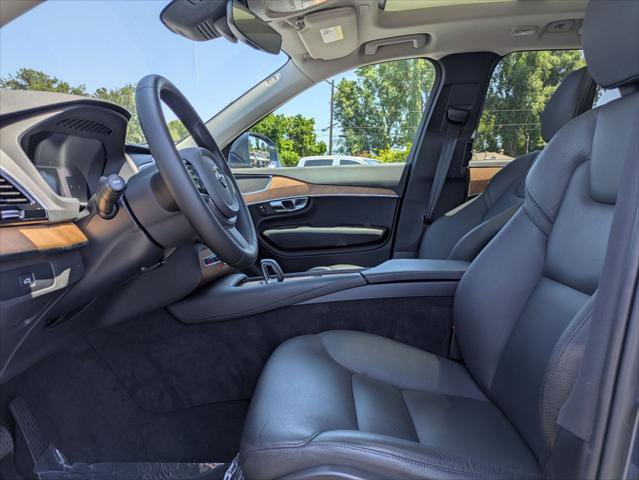 Used 2023 Volvo XC90 B5 Plus AWD/4WD image 15