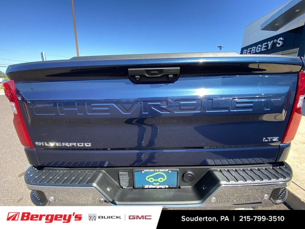 Certified 2022 Chevrolet Silverado 1500 LTZ AWD/4WD image 36