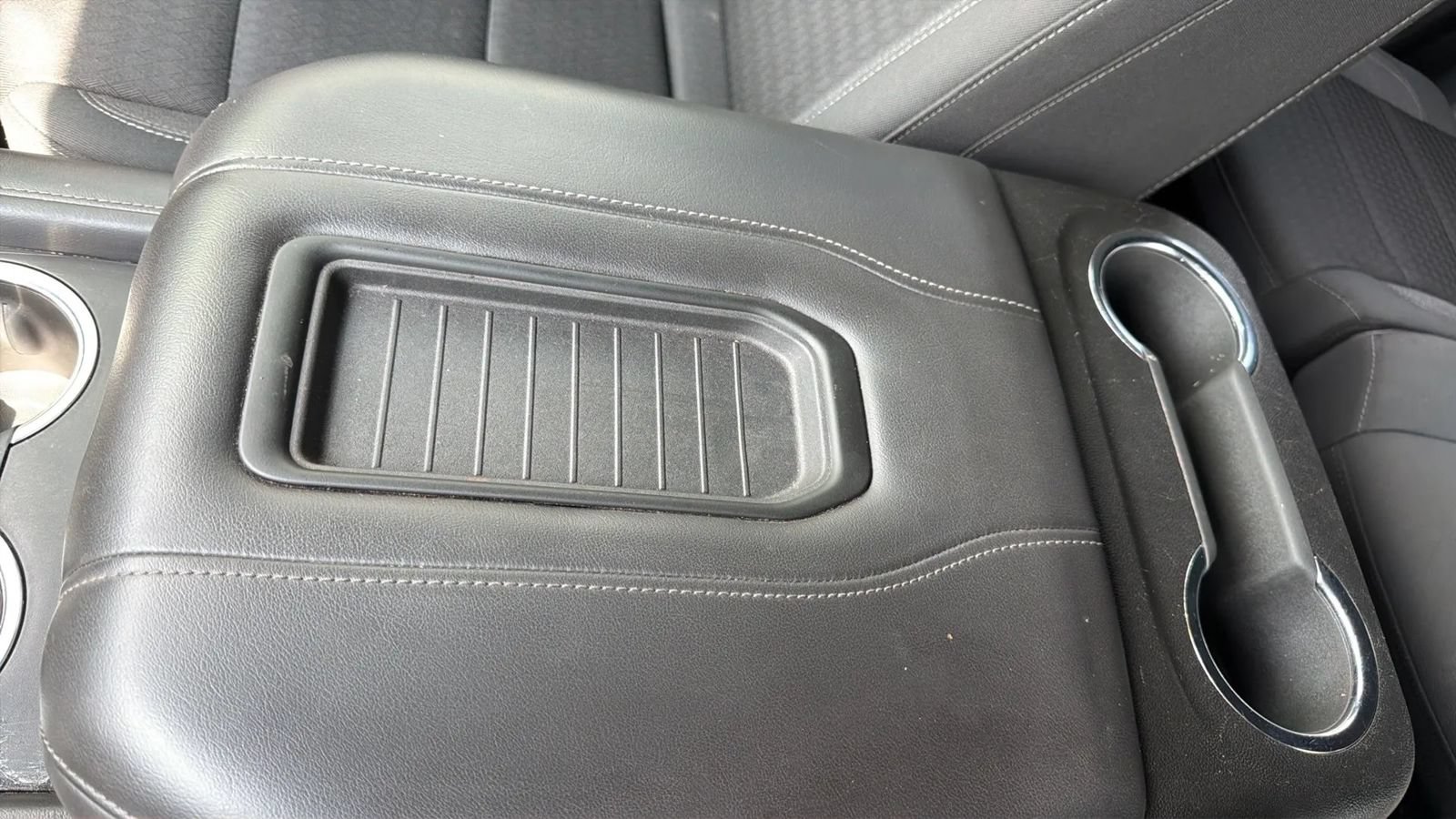 Used 2021 Chevrolet Tahoe LS RWD image 17