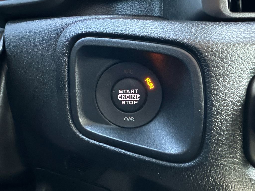 Used 2024 Jeep Wrangler Sport S image 17