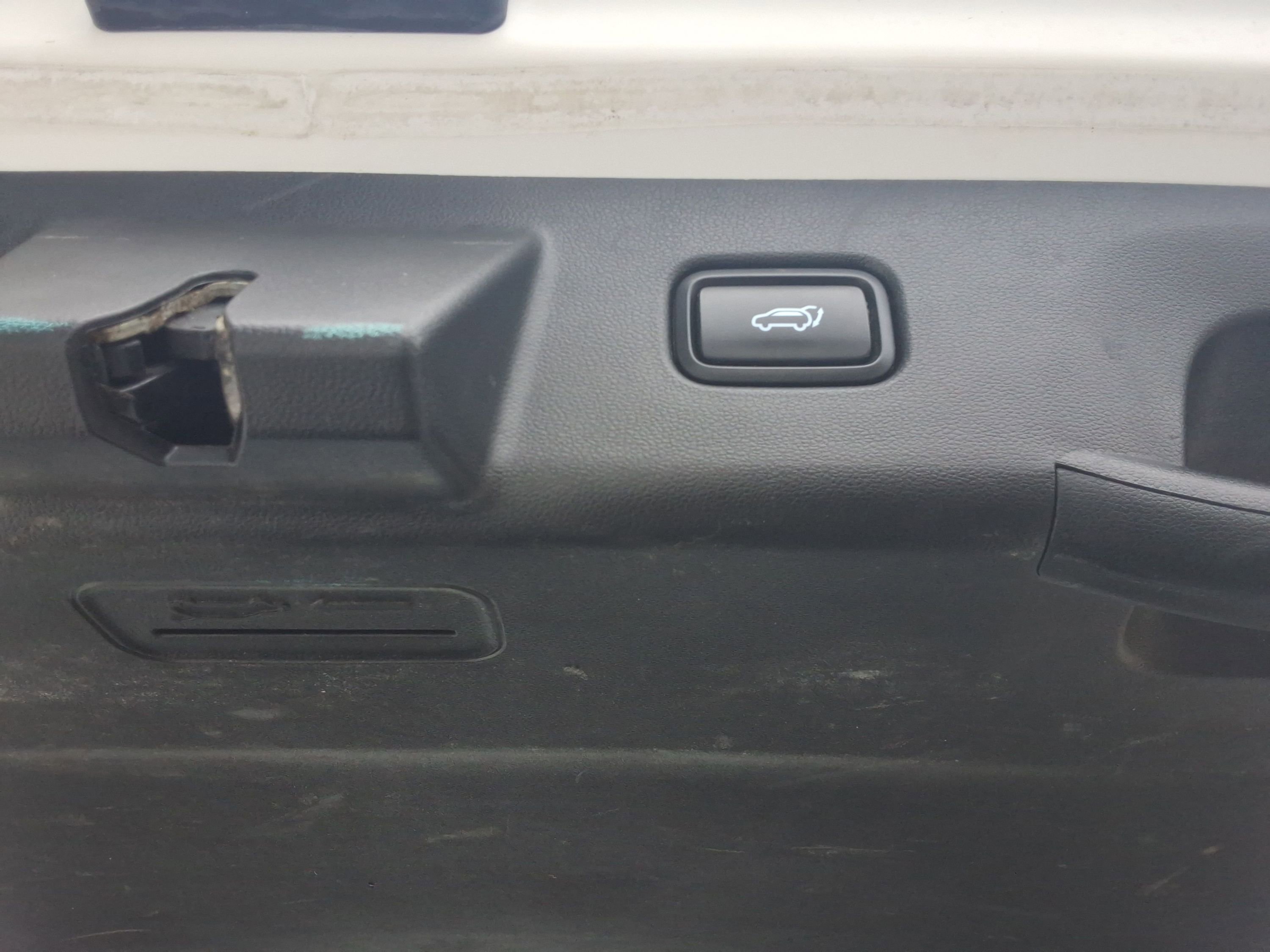 Used 2023 Hyundai Tucson Limited image 24