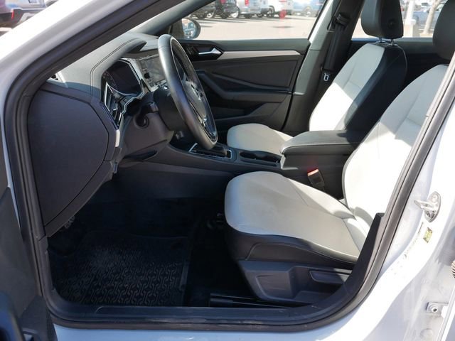 Used 2019 Volkswagen Jetta R-Line FWD image 13