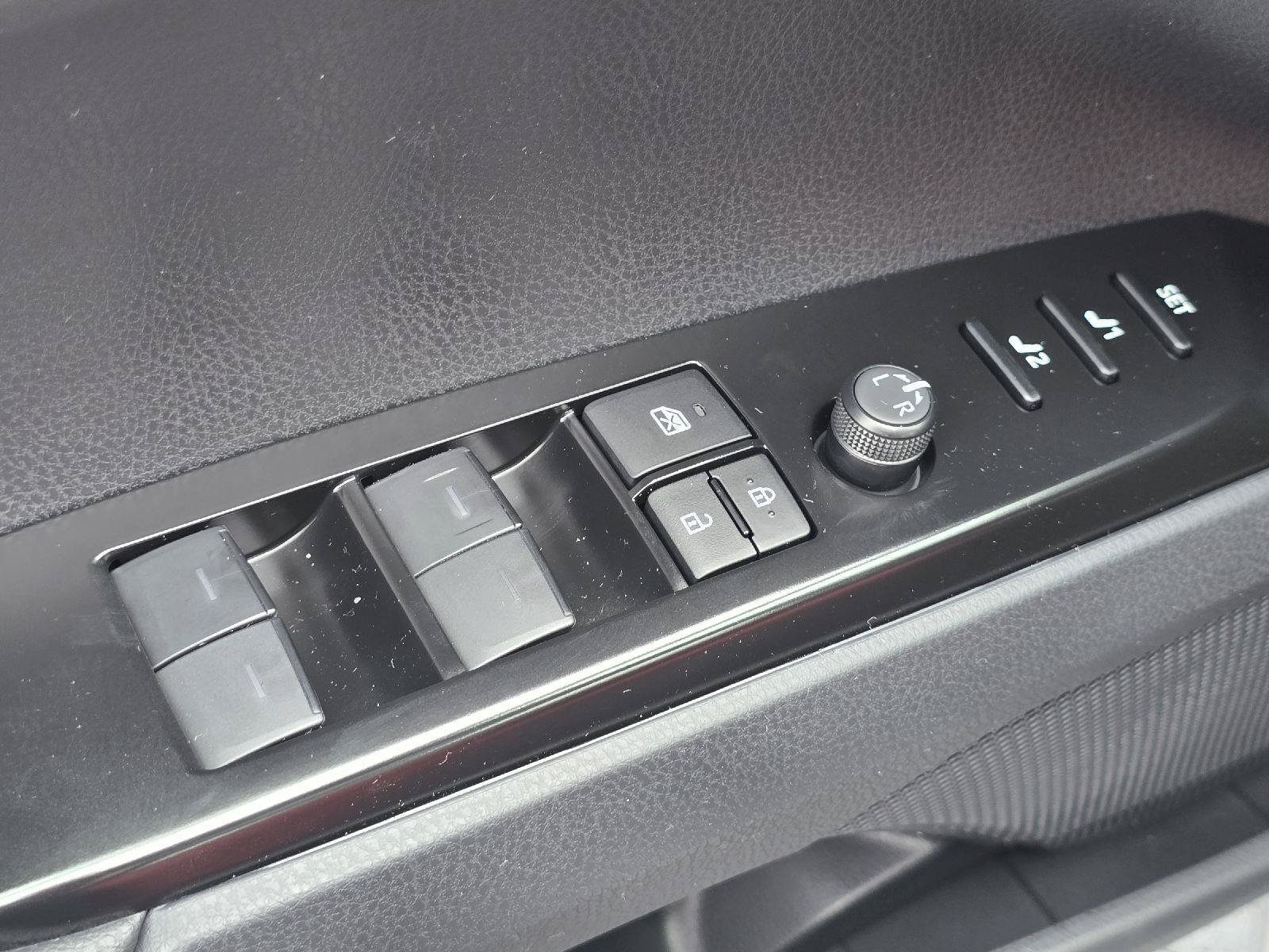 New 2026 Toyota Camry XSE AWD/4WD image 18