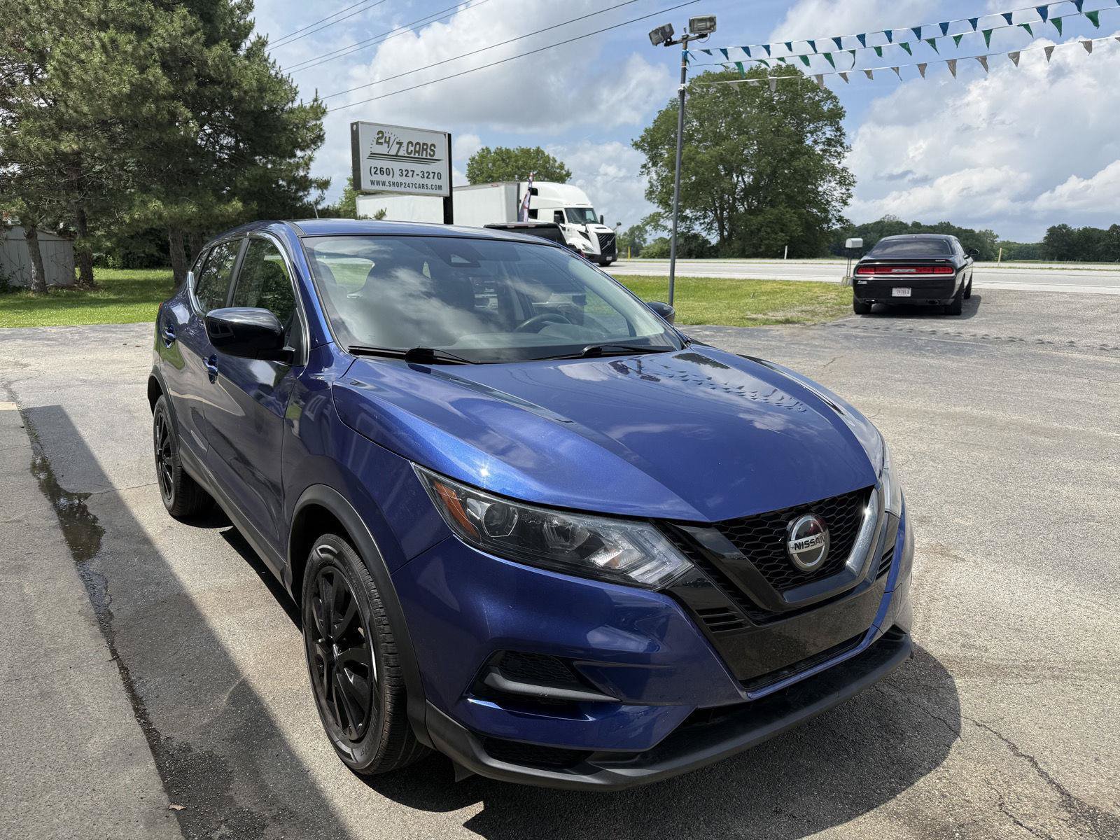 Used 2021 Nissan Rogue Sport S AWD/4WD image 3