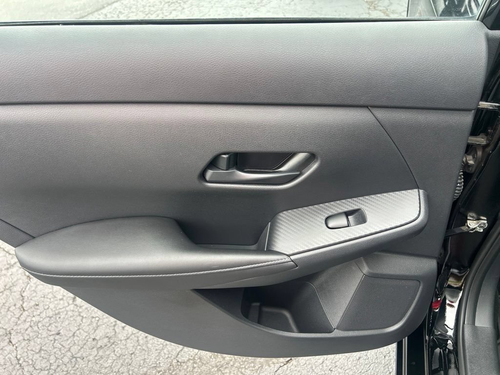 Used 2024 Nissan Sentra SV w/ All-Weather Package FWD image 33