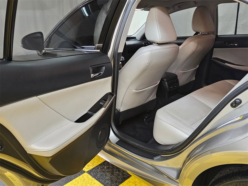 Used 2014 Lexus IS 250 image 15