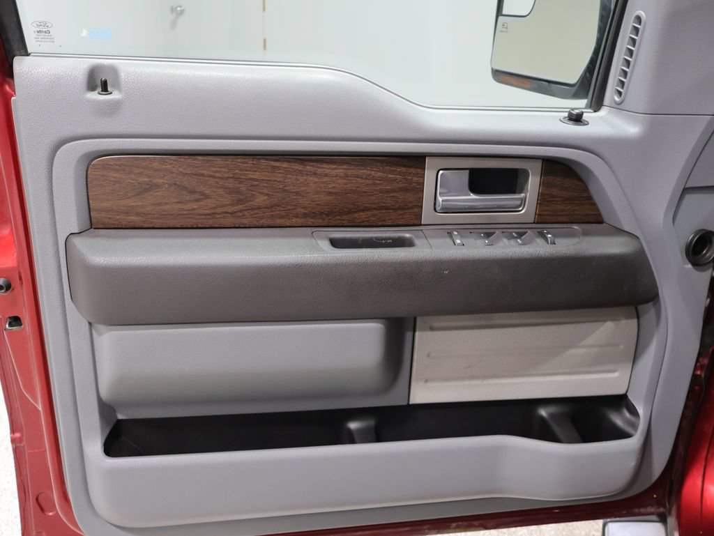 Used 2014 Ford F150 Lariat w/ Lariat Chrome Package AWD/4WD image 12