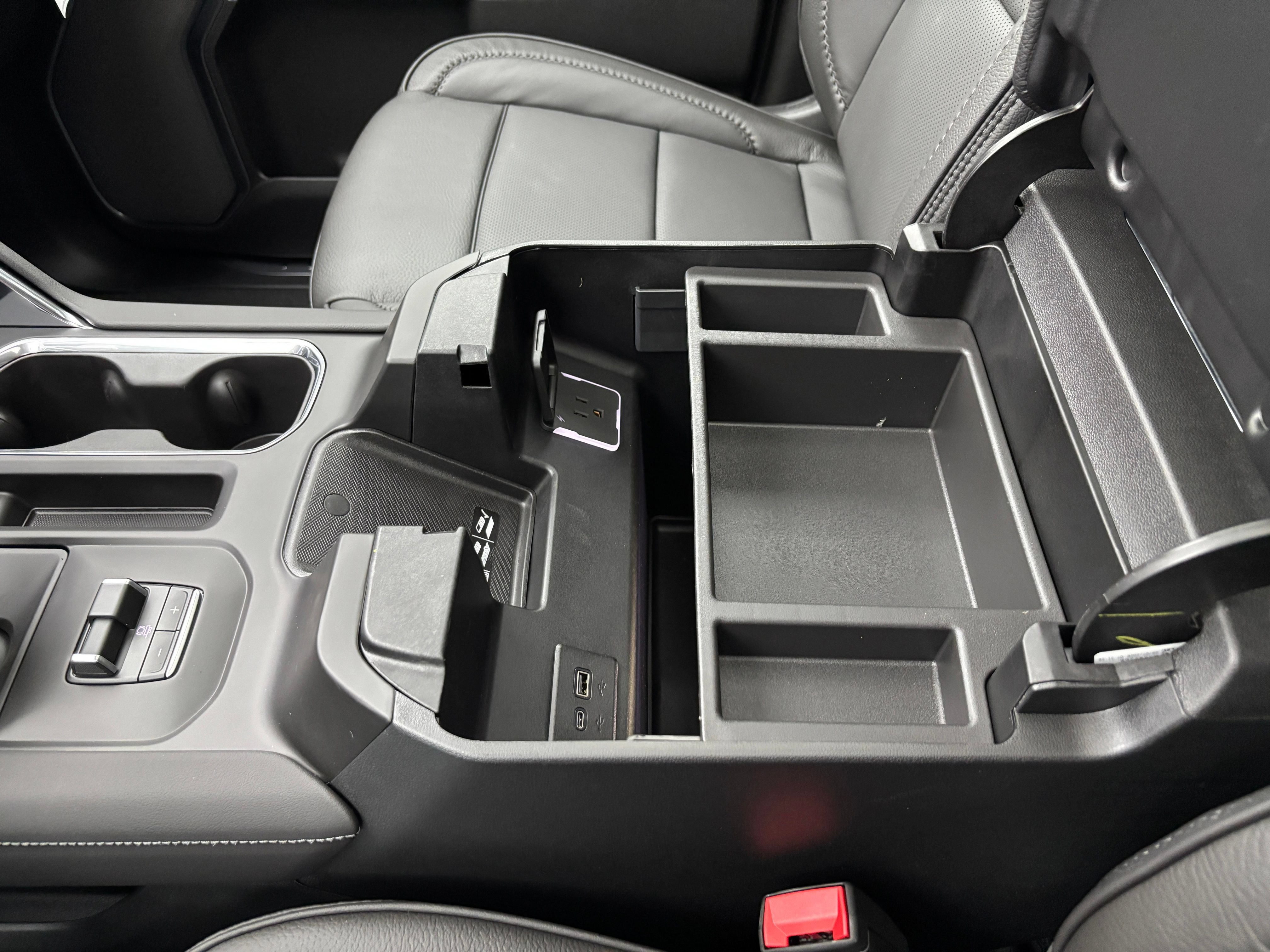 New 2026 GMC Sierra 1500 Denali AWD/4WD image 34
