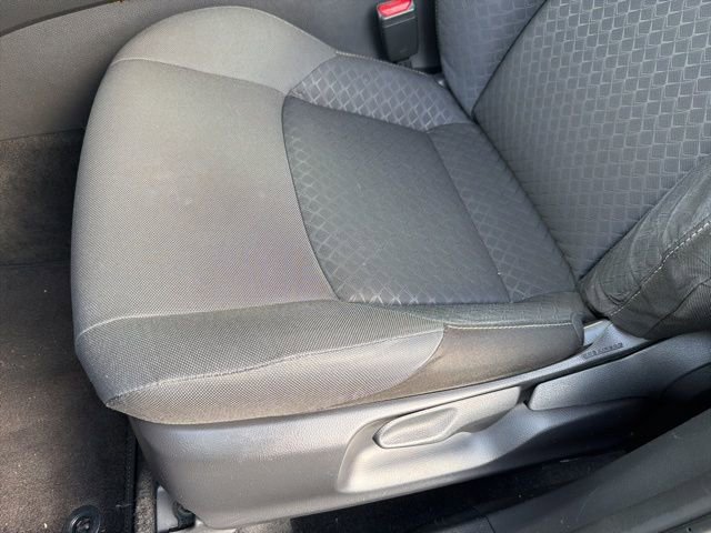 Used 2020 Toyota C-HR LE FWD image 24