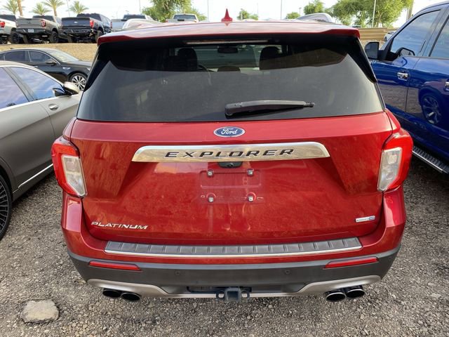 Used 2020 Ford Explorer Platinum w/ Premium Technology Package AWD/4WD image 3