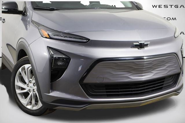 Used 2022 Chevrolet Bolt EUV LT w/ Driver Confidence Package image 39