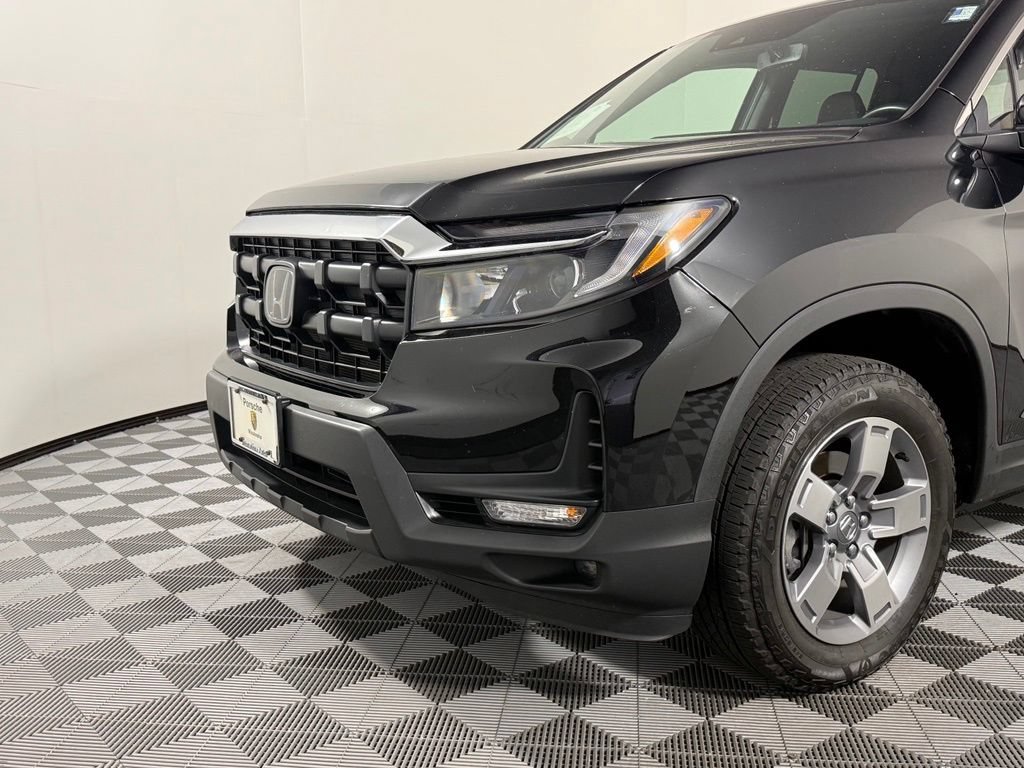 Used 2025 Honda Ridgeline RTL image 11