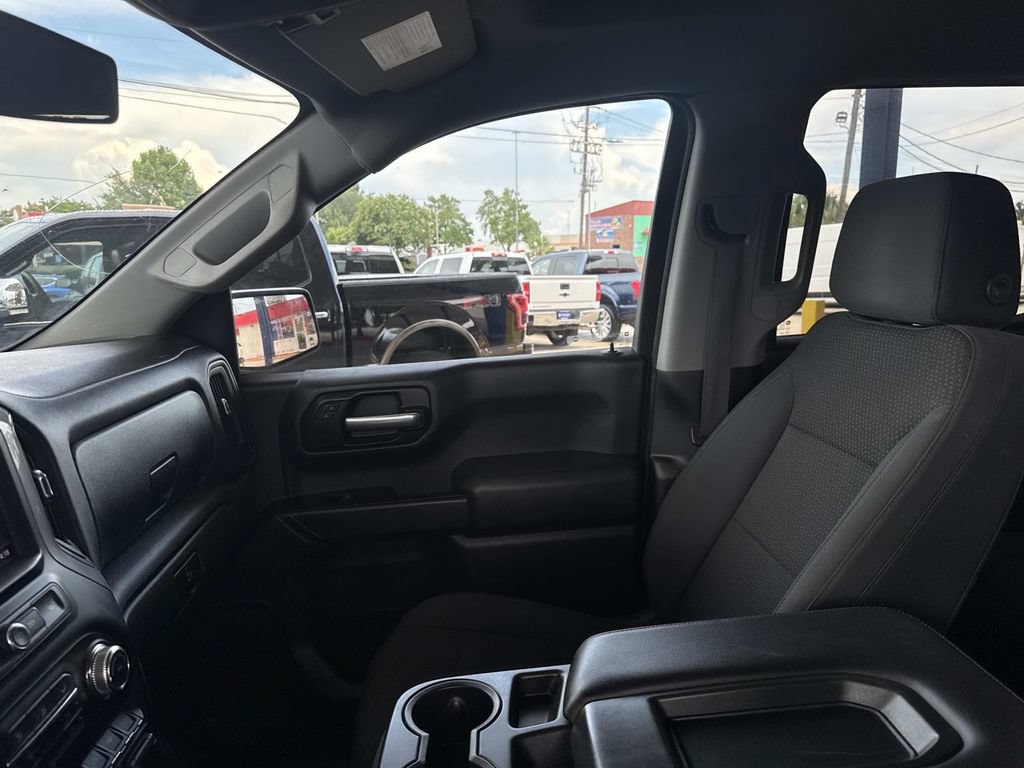 Used 2020 GMC Sierra 1500 2WD Crew Cab w/ Sierra Value Package image 17
