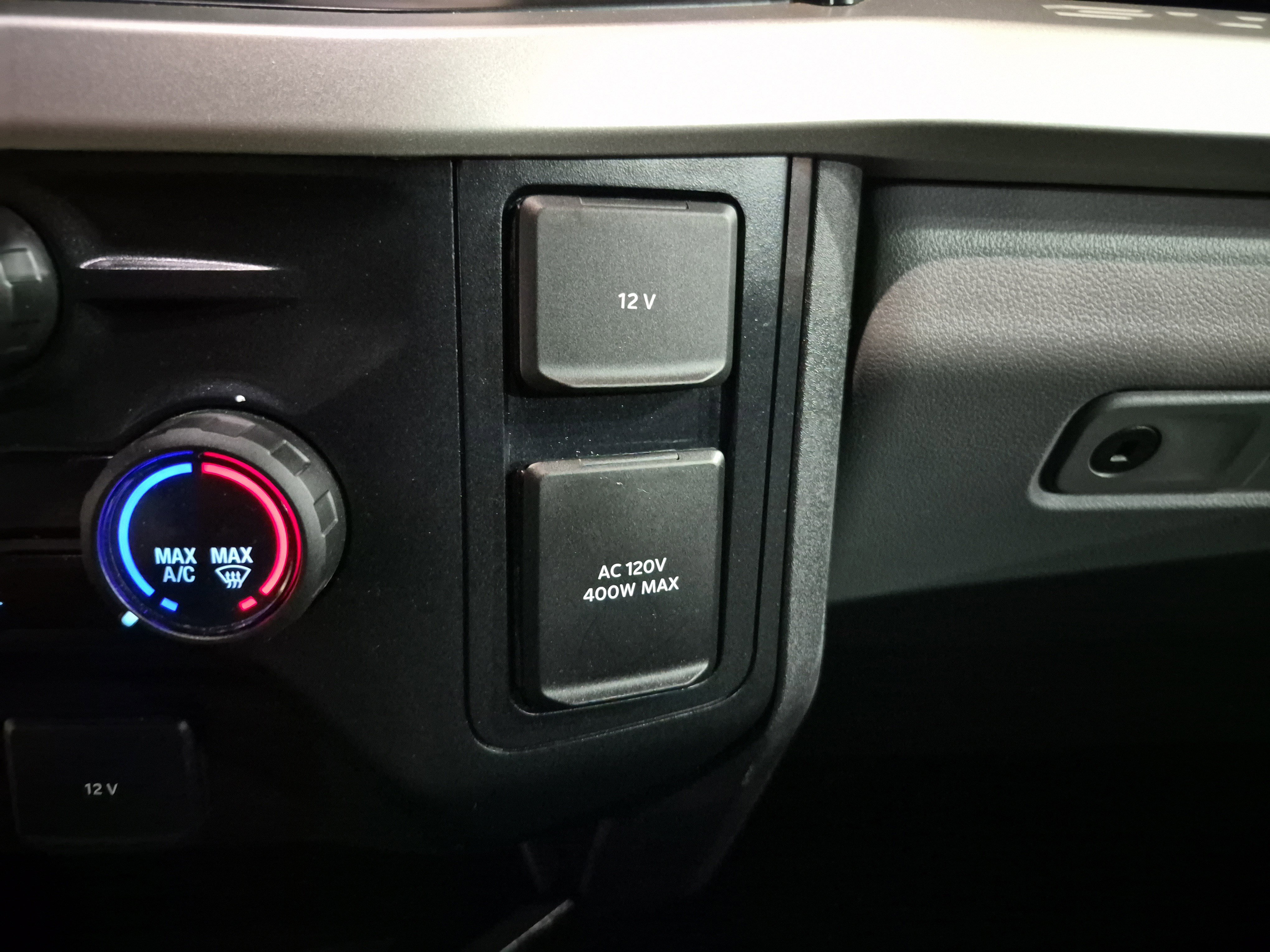 Used 2024 Ford F250 XLT image 26