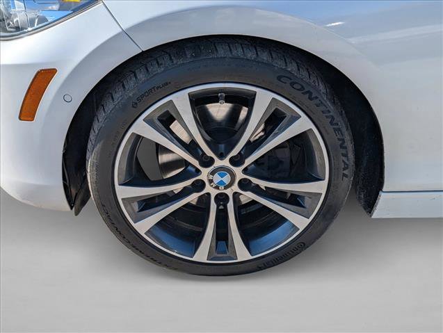 Used 2018 BMW 230i xDrive Convertible image 23