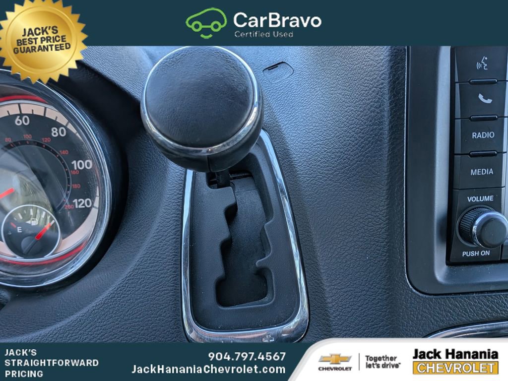 Used 2019 Dodge Grand Caravan SXT FWD image 29