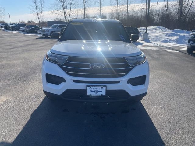 Used 2021 Ford Explorer XLT image 5