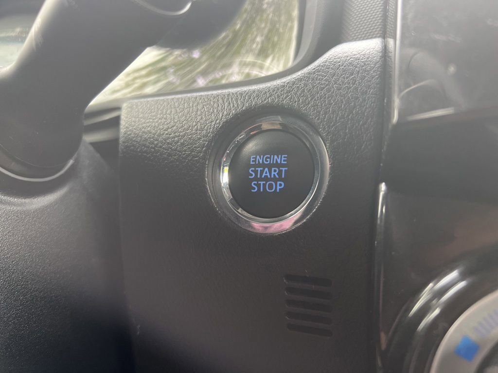 Used 2022 Toyota 4Runner TRD Pro AWD/4WD image 30