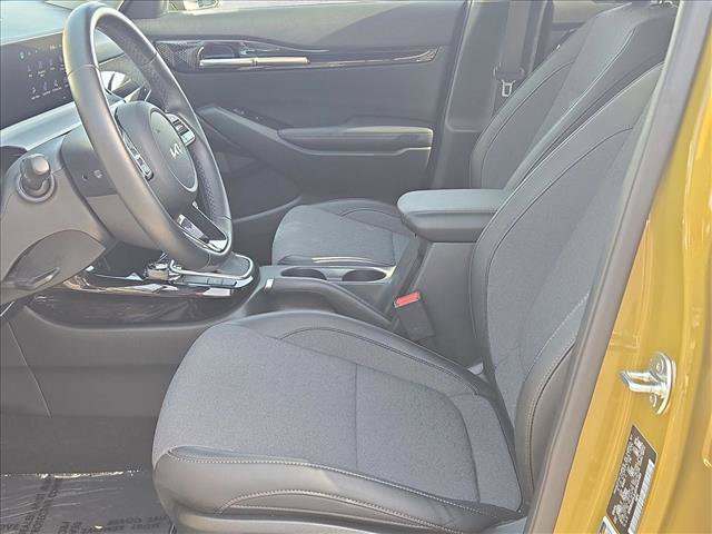 Used 2024 Kia Seltos S FWD image 16