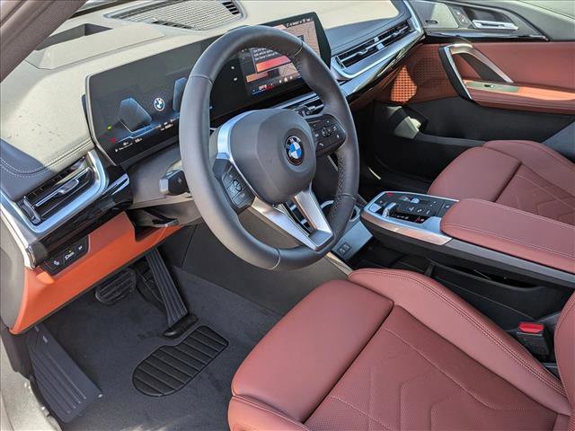 Used 2026 BMW X1 xDrive28i w/ Technology Package image 3