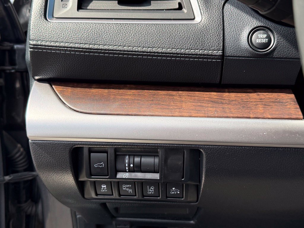 Used 2018 Subaru Outback 2.5i Limited AWD/4WD image 13