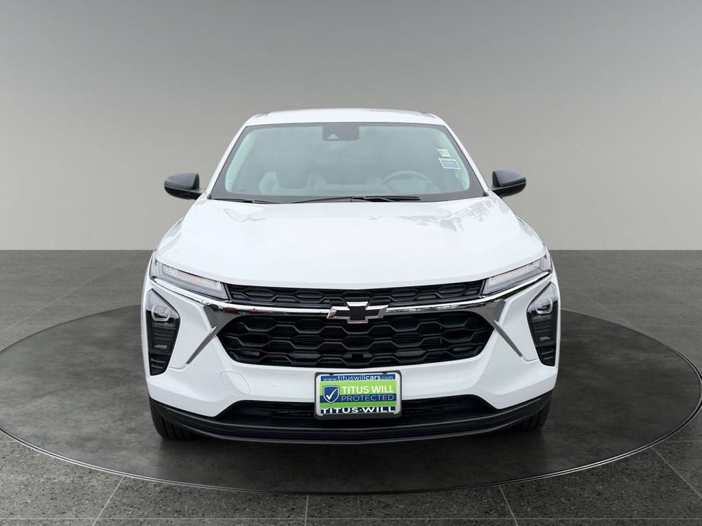 New 2026 Chevrolet Trax LS w/ Driver Confidence Package FWD image 2