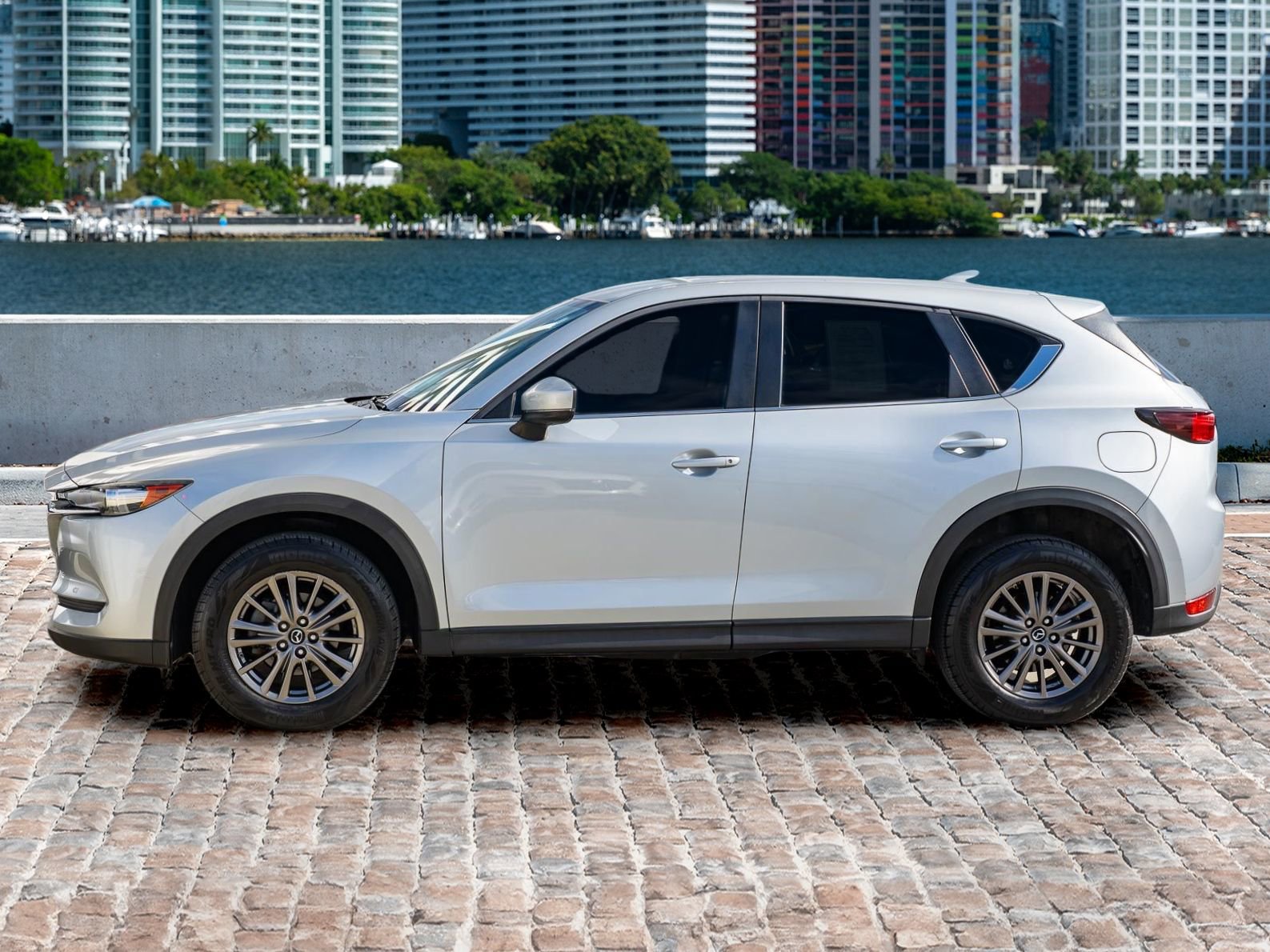 Used 2018 MAZDA CX-5 Sport image 8