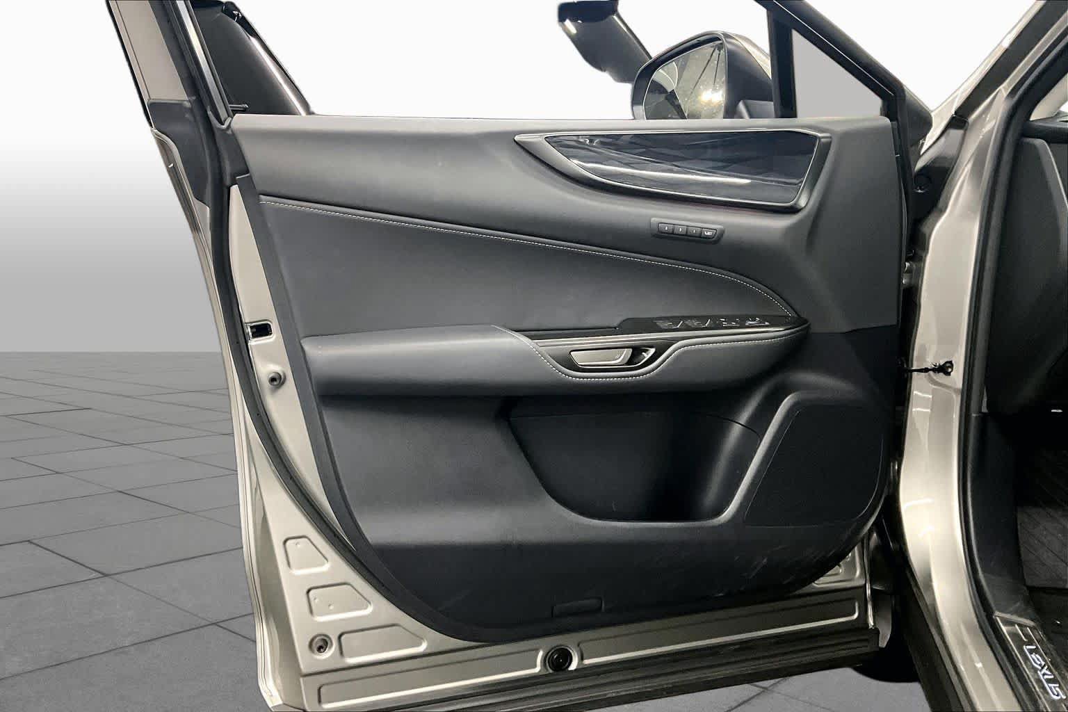 Used 2024 Lexus NX 350h AWD w/ Vision Package image 22