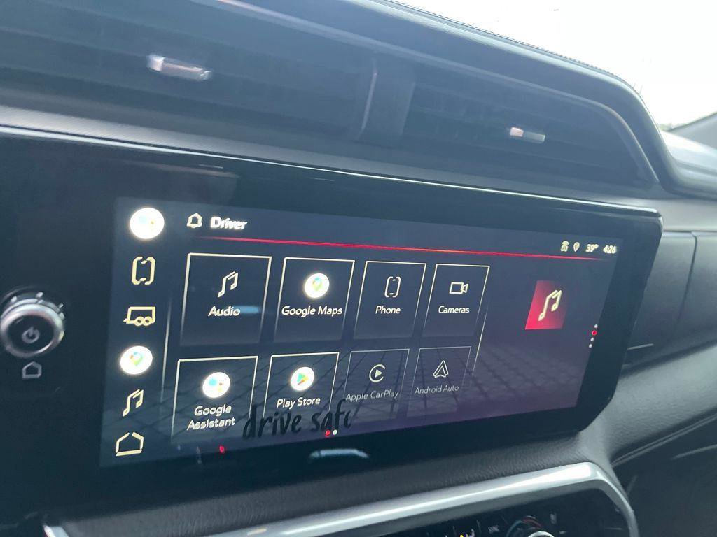 Used 2022 GMC Sierra 1500 Denali w/ Technology Package AWD/4WD image 14