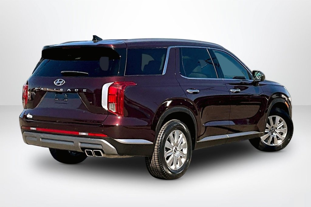 Used 2024 Hyundai Palisade SEL FWD image 6