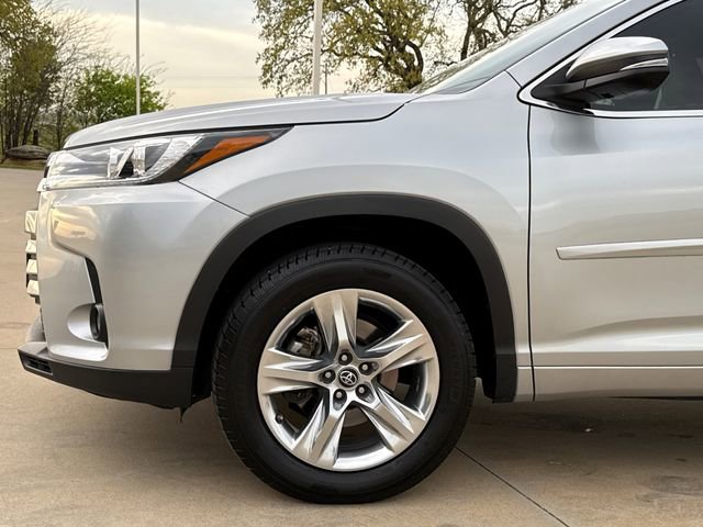 Used 2019 Toyota Highlander Limited image 5